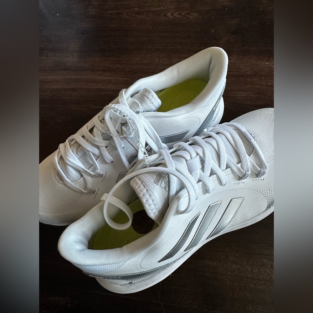 Adidas Cleats (8) - Picture 2 of 6